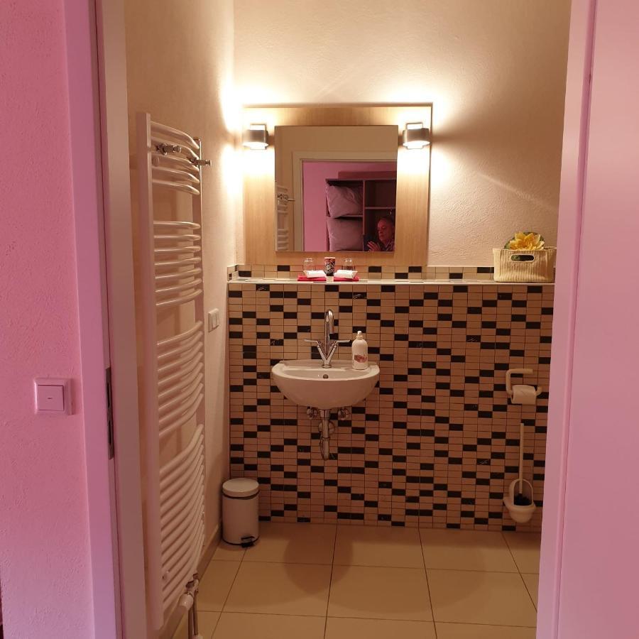 Zierenberg Gaestehaus Catherine מראה חיצוני תמונה